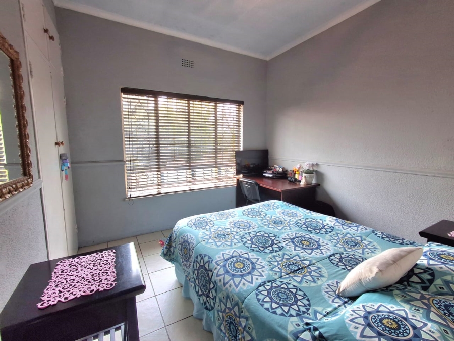 6 Bedroom Property for Sale in Dalpark Gauteng