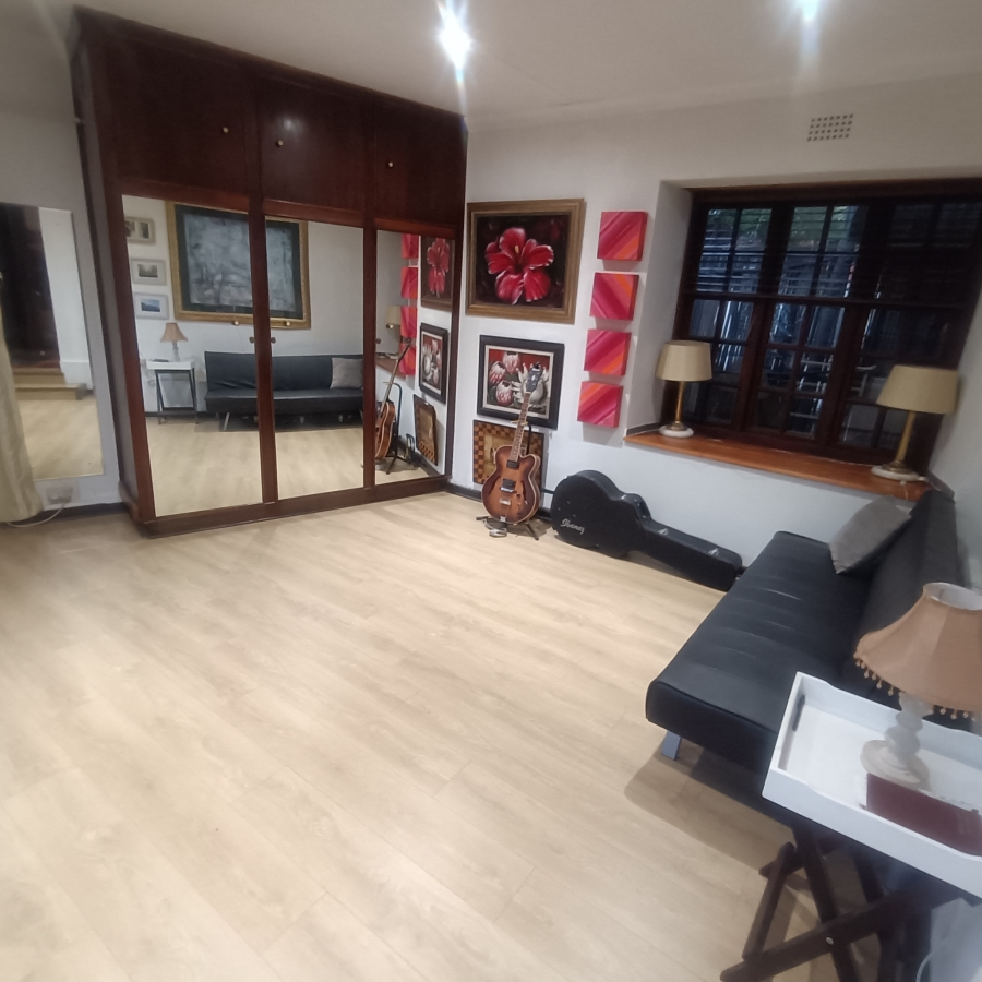 To Let 1 Bedroom Property for Rent in Robindale Gauteng