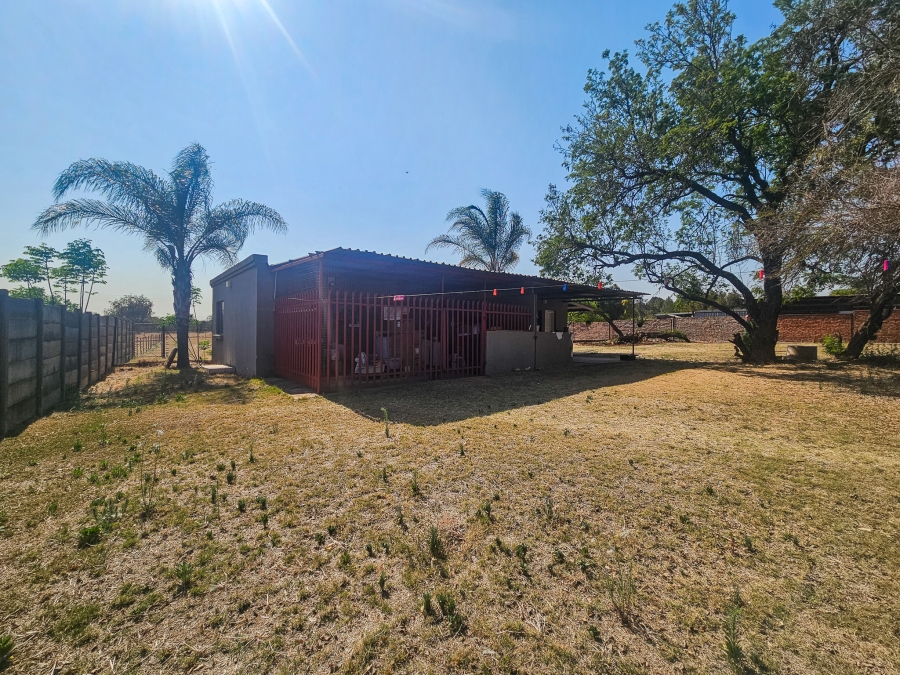 2 Bedroom Property for Sale in Kameeldrift East Gauteng