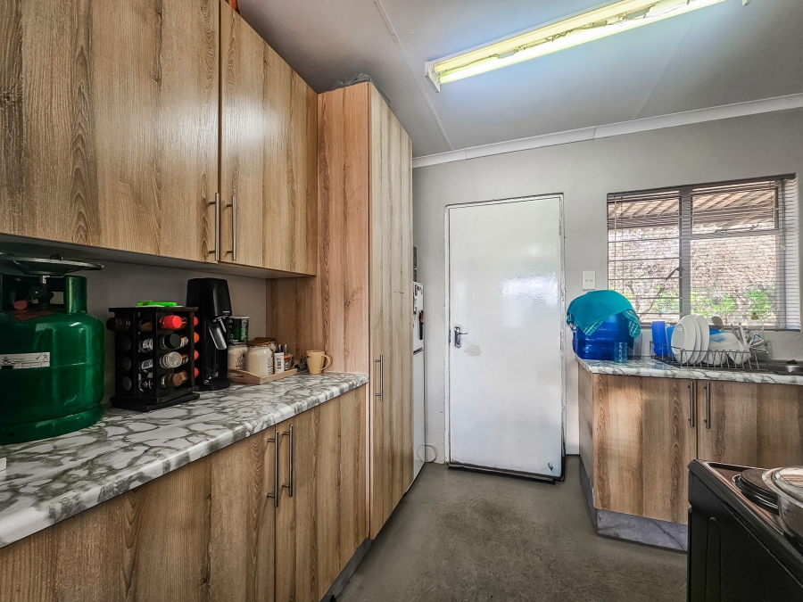 2 Bedroom Property for Sale in Kameeldrift East Gauteng