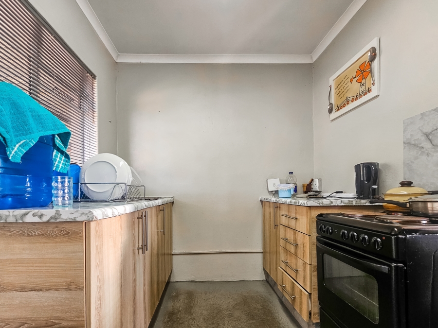 2 Bedroom Property for Sale in Kameeldrift East Gauteng