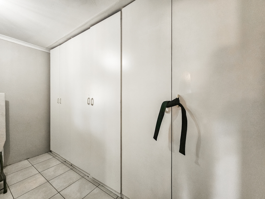 2 Bedroom Property for Sale in Kameeldrift East Gauteng