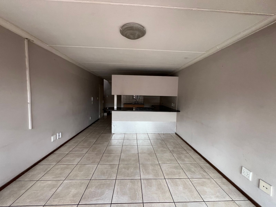To Let 2 Bedroom Property for Rent in Marlands Gauteng