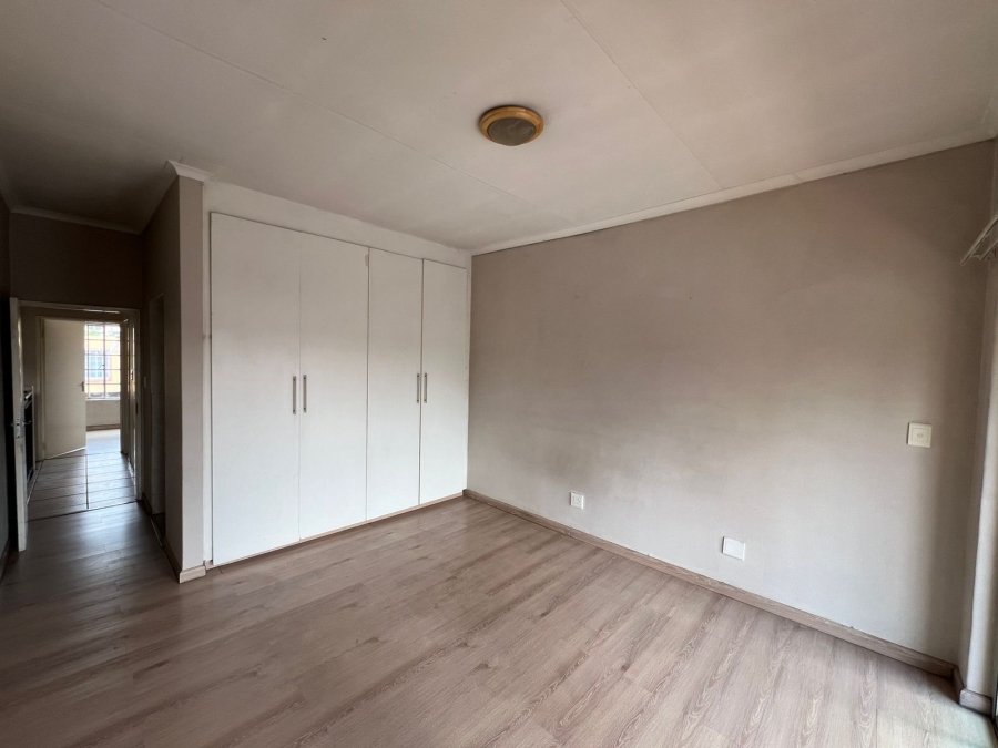 To Let 2 Bedroom Property for Rent in Marlands Gauteng