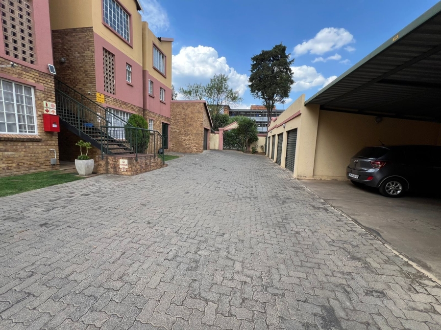 To Let 2 Bedroom Property for Rent in Marlands Gauteng
