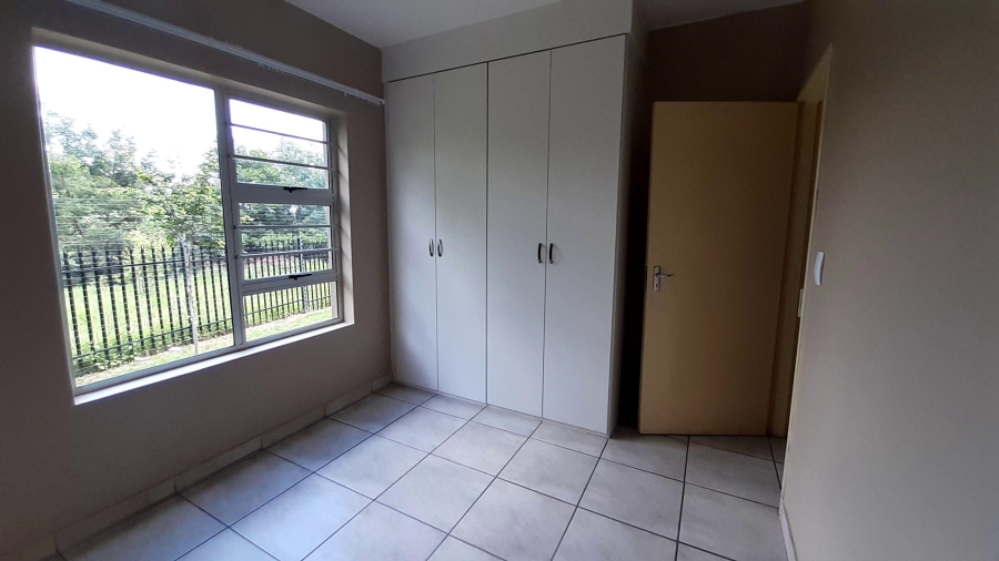 To Let 2 Bedroom Property for Rent in Radiokop Gauteng