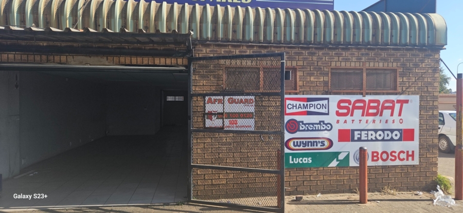 To Let Commercial Property for Rent in Meyerton Park Gauteng