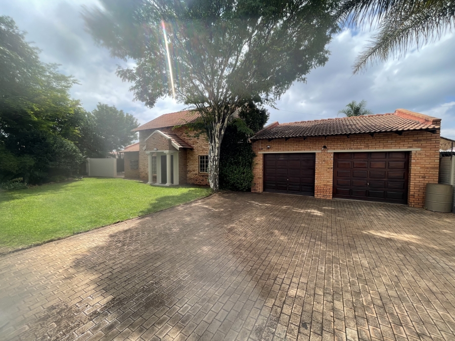 To Let 3 Bedroom Property for Rent in Moreleta Park Gauteng
