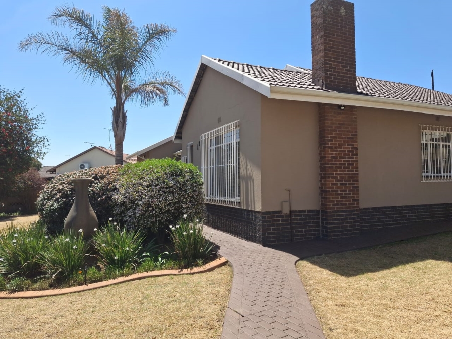 3 Bedroom Property for Sale in Dalpark Gauteng