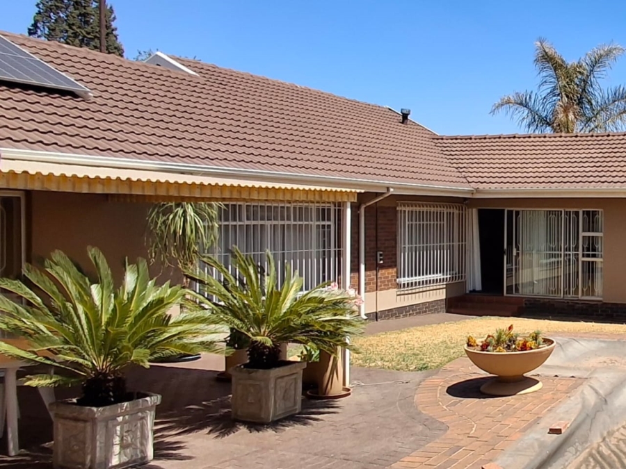 3 Bedroom Property for Sale in Dalpark Gauteng