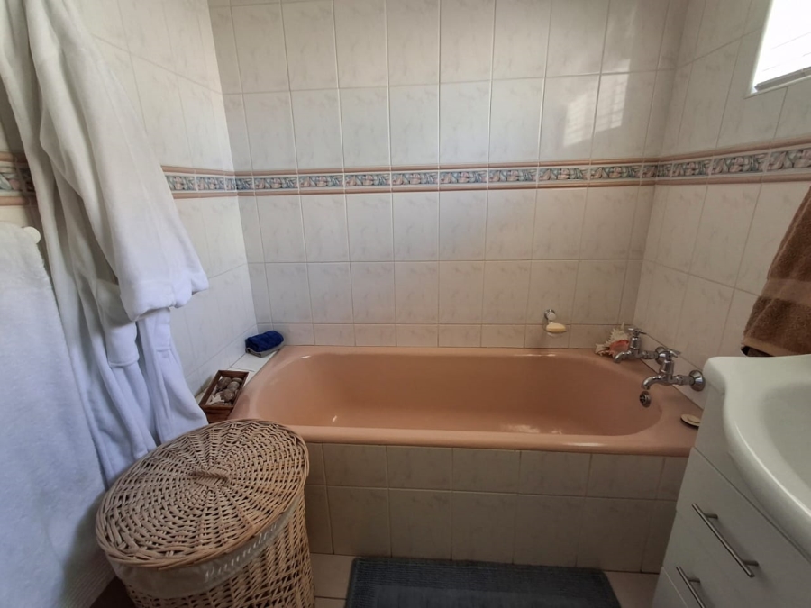 3 Bedroom Property for Sale in Dalpark Gauteng