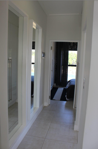 To Let 2 Bedroom Property for Rent in The Polofields Gauteng