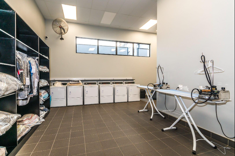 To Let 2 Bedroom Property for Rent in The Polofields Gauteng