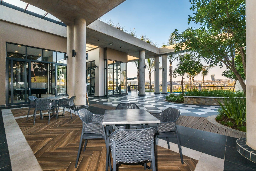 To Let 2 Bedroom Property for Rent in The Polofields Gauteng