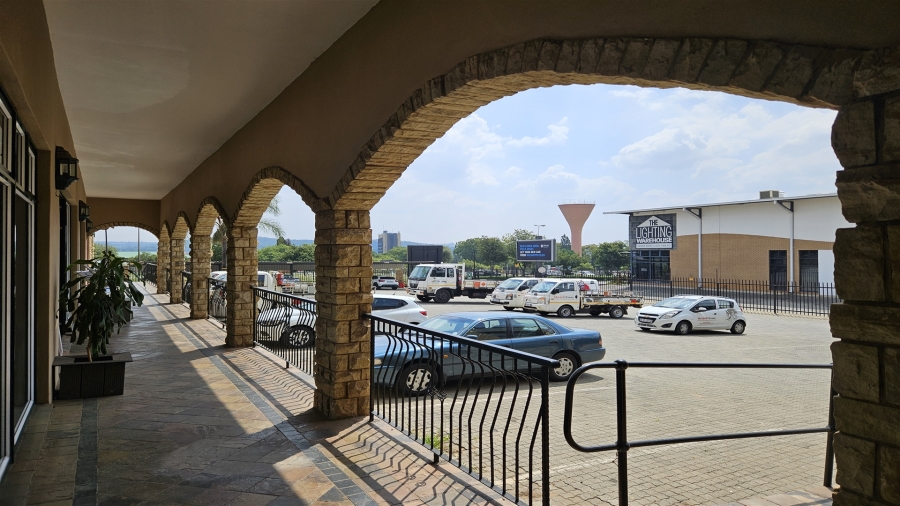 To Let Commercial Property for Rent in Strijdom Park Gauteng