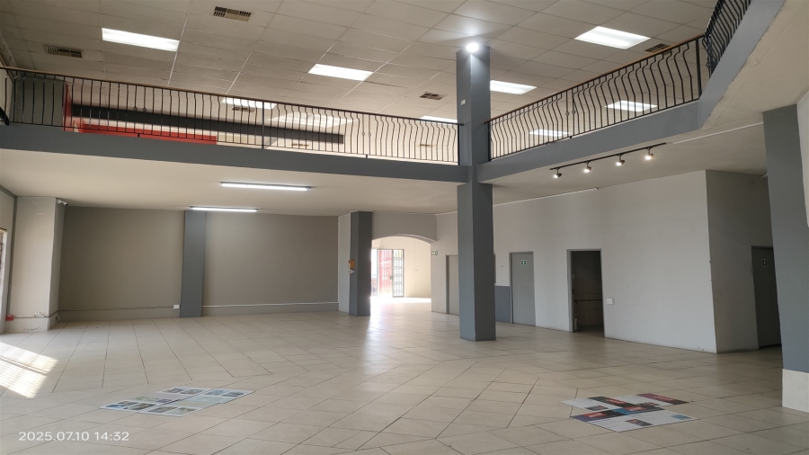 To Let Commercial Property for Rent in Strijdom Park Gauteng
