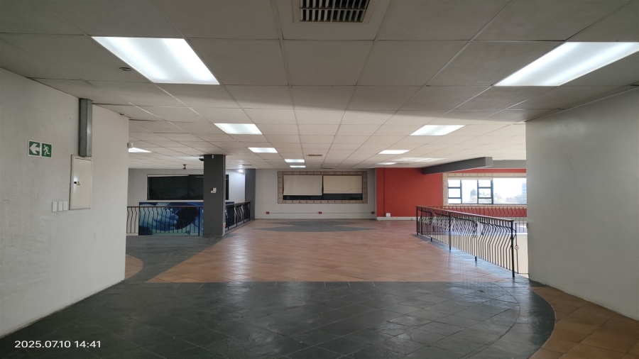To Let Commercial Property for Rent in Strijdom Park Gauteng