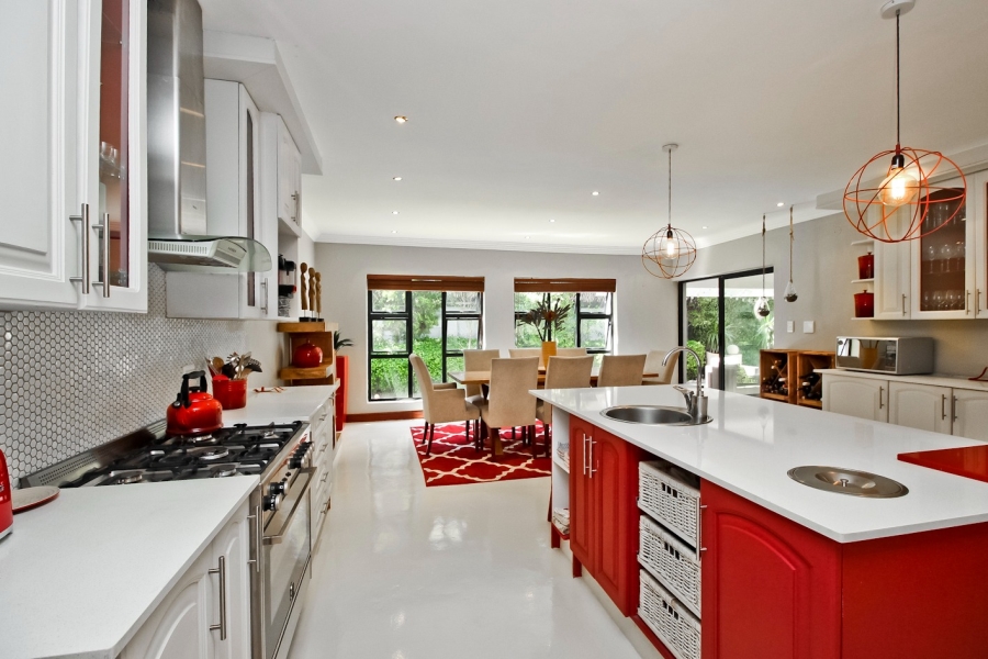5 Bedroom Property for Sale in Dainfern Valley Gauteng