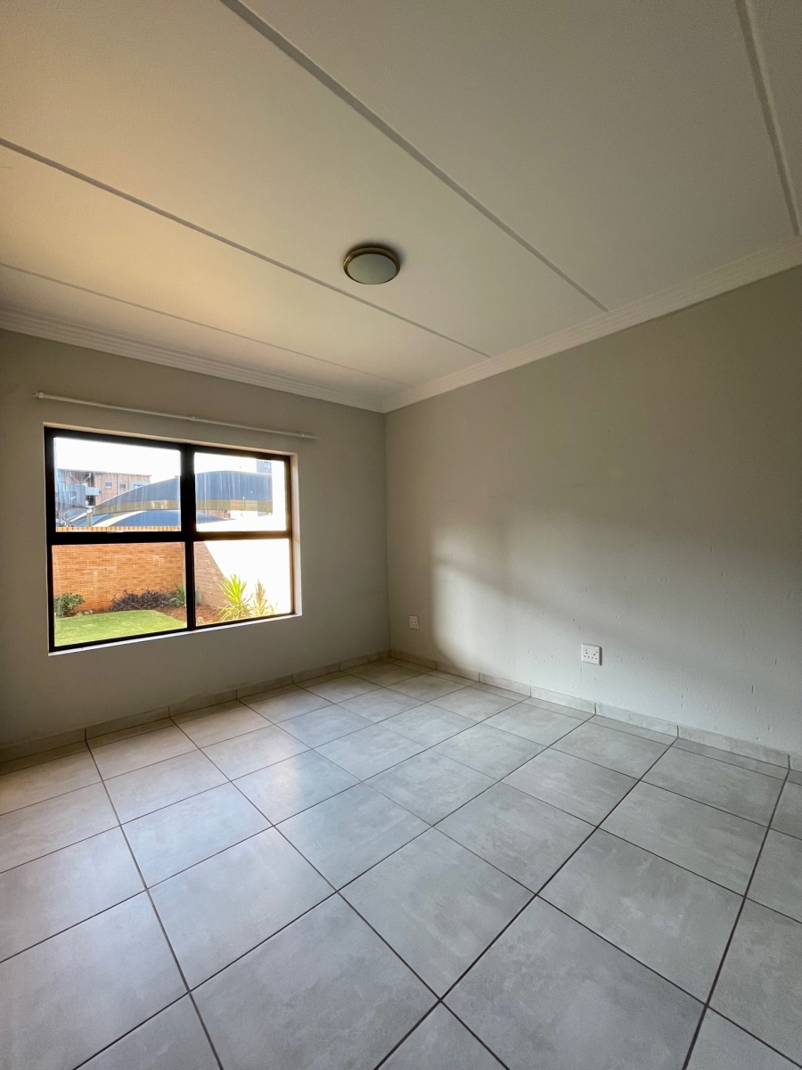 2 Bedroom Property for Sale in Eveleigh Gauteng