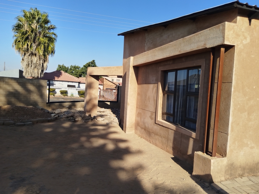 2 Bedroom Property for Sale in Ga-rankuwa Unit 25 Gauteng