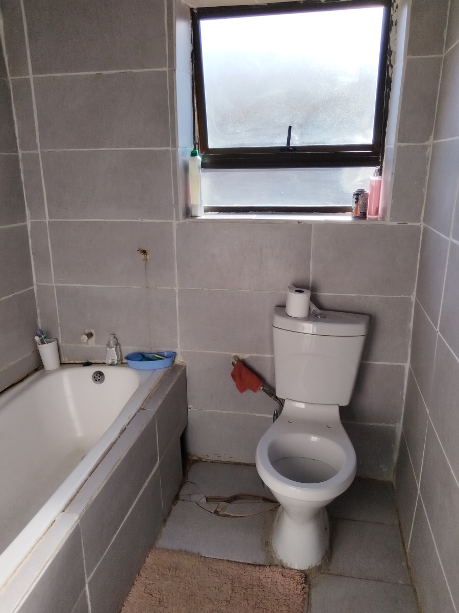 2 Bedroom Property for Sale in Ga-rankuwa Unit 25 Gauteng