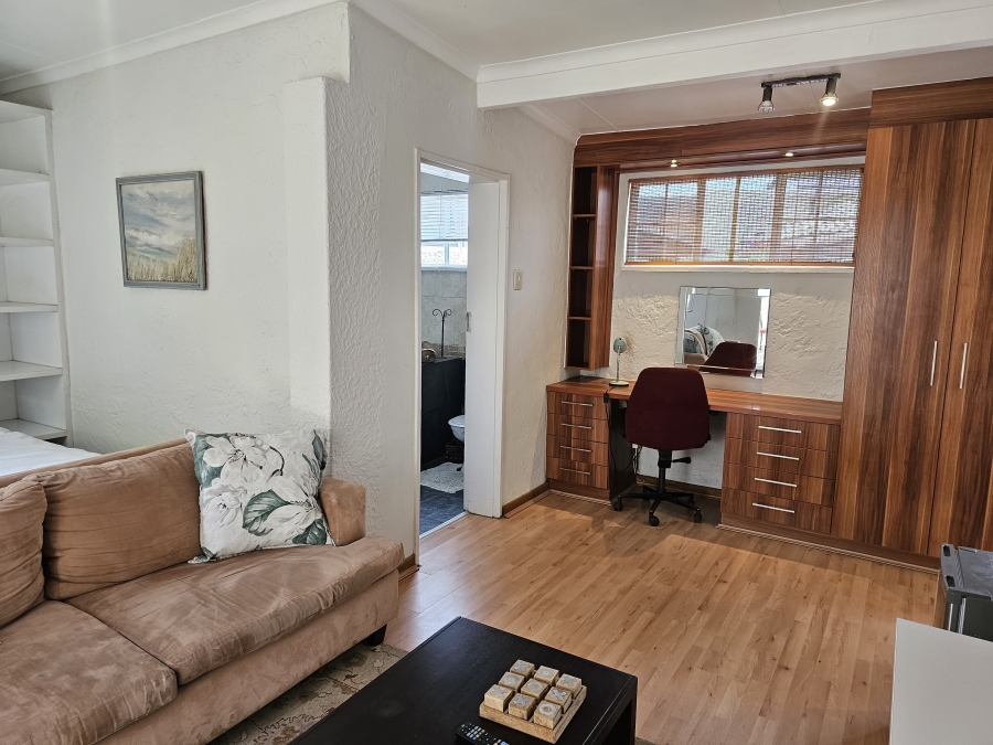 To Let 1 Bedroom Property for Rent in Morningside Gauteng