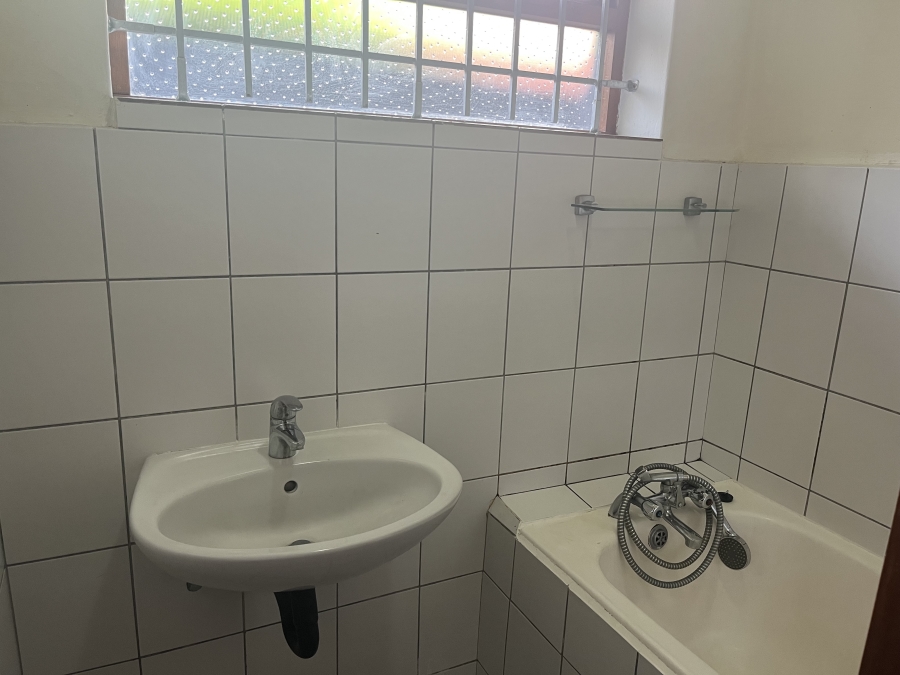 To Let 1 Bedroom Property for Rent in Cosmo Business Park Gauteng