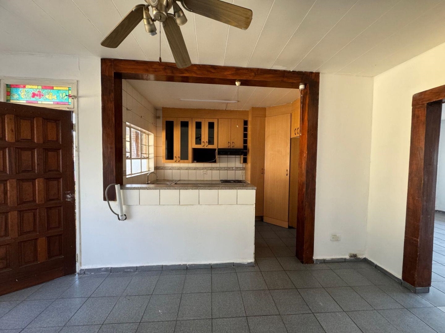 To Let 2 Bedroom Property for Rent in Parkhill Gardens Gauteng