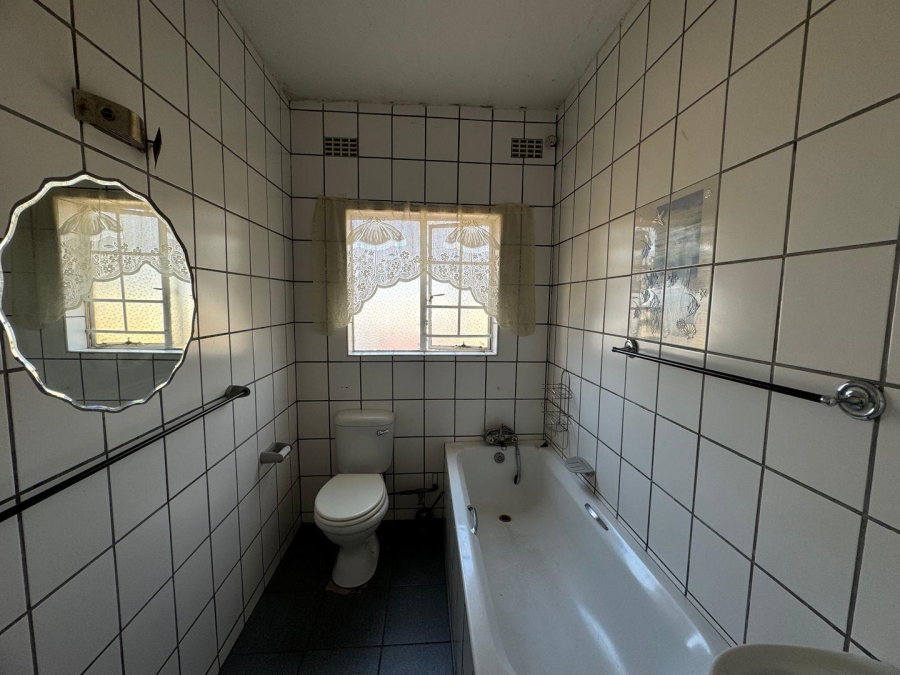 To Let 2 Bedroom Property for Rent in Parkhill Gardens Gauteng