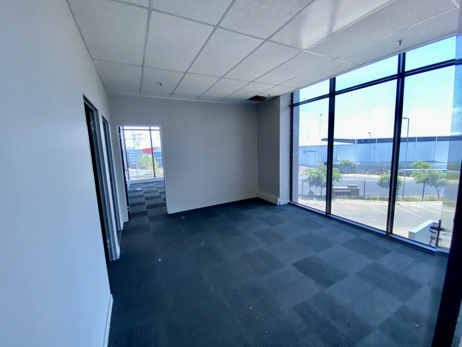 To Let Commercial Property for Rent in Louwlardia Gauteng
