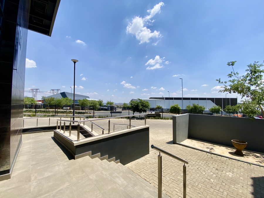 To Let Commercial Property for Rent in Louwlardia Gauteng
