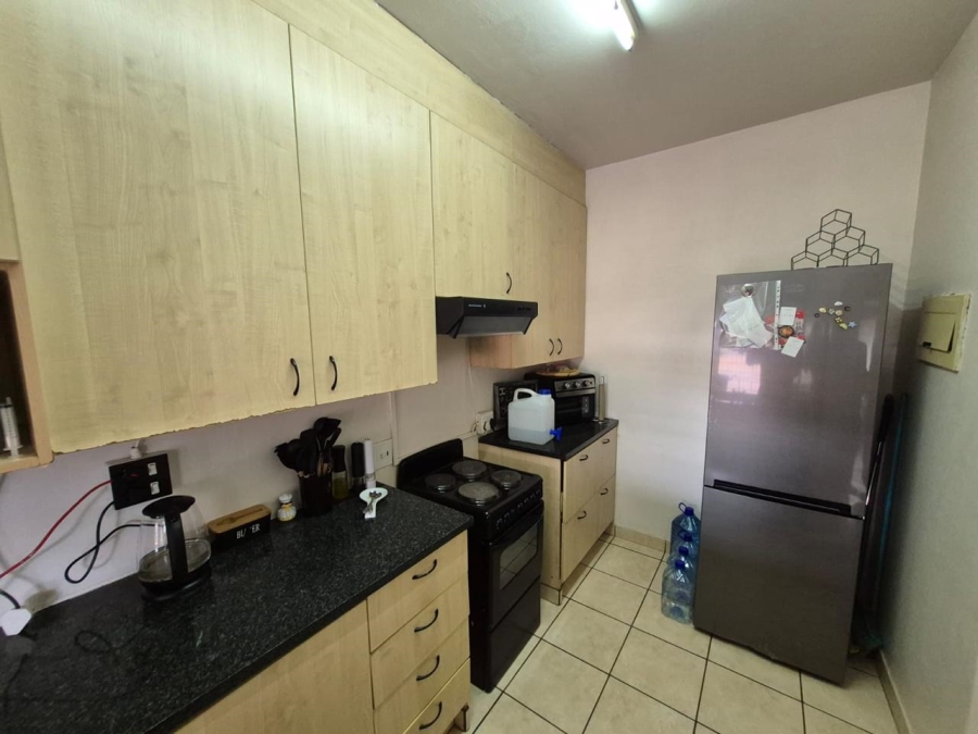 2 Bedroom Property for Sale in Sinoville Gauteng