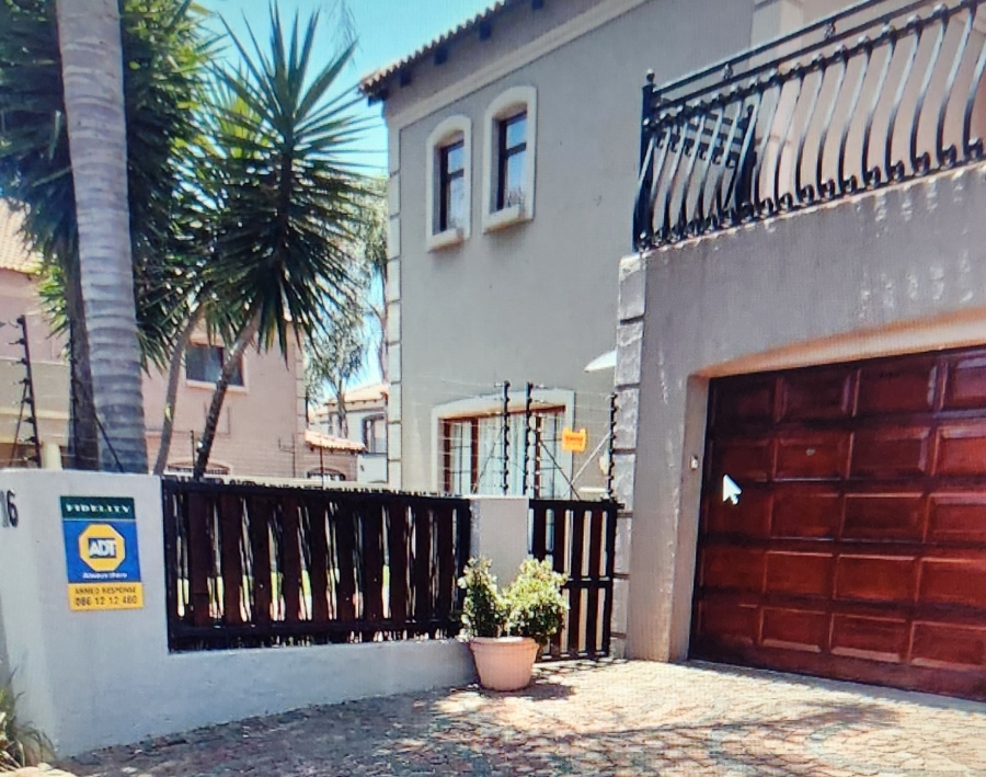4 Bedroom Property for Sale in Selcourt Gauteng