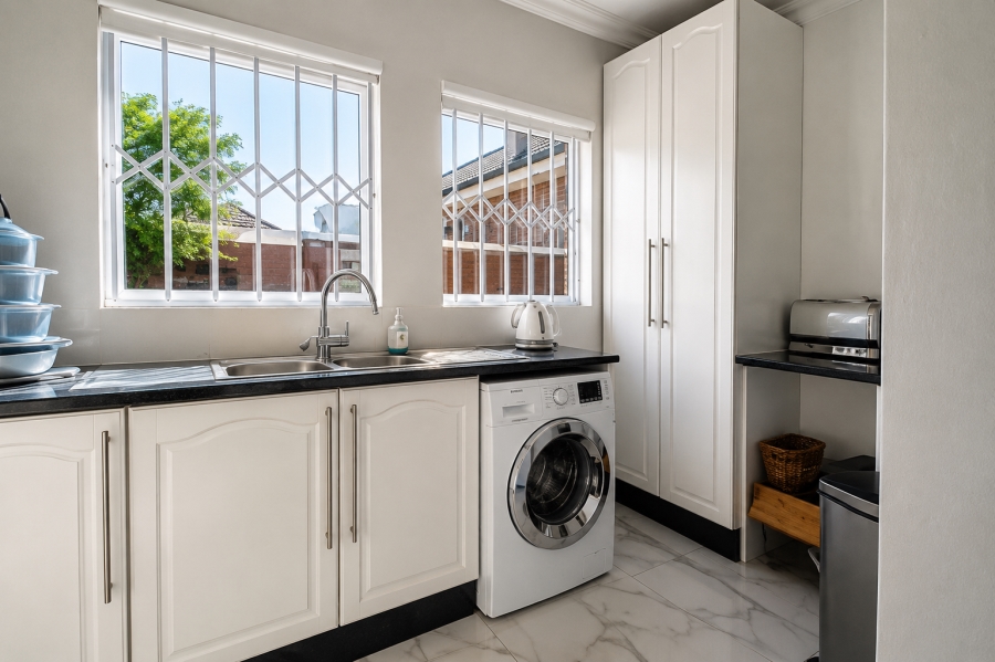 4 Bedroom Property for Sale in Sunward Park Gauteng
