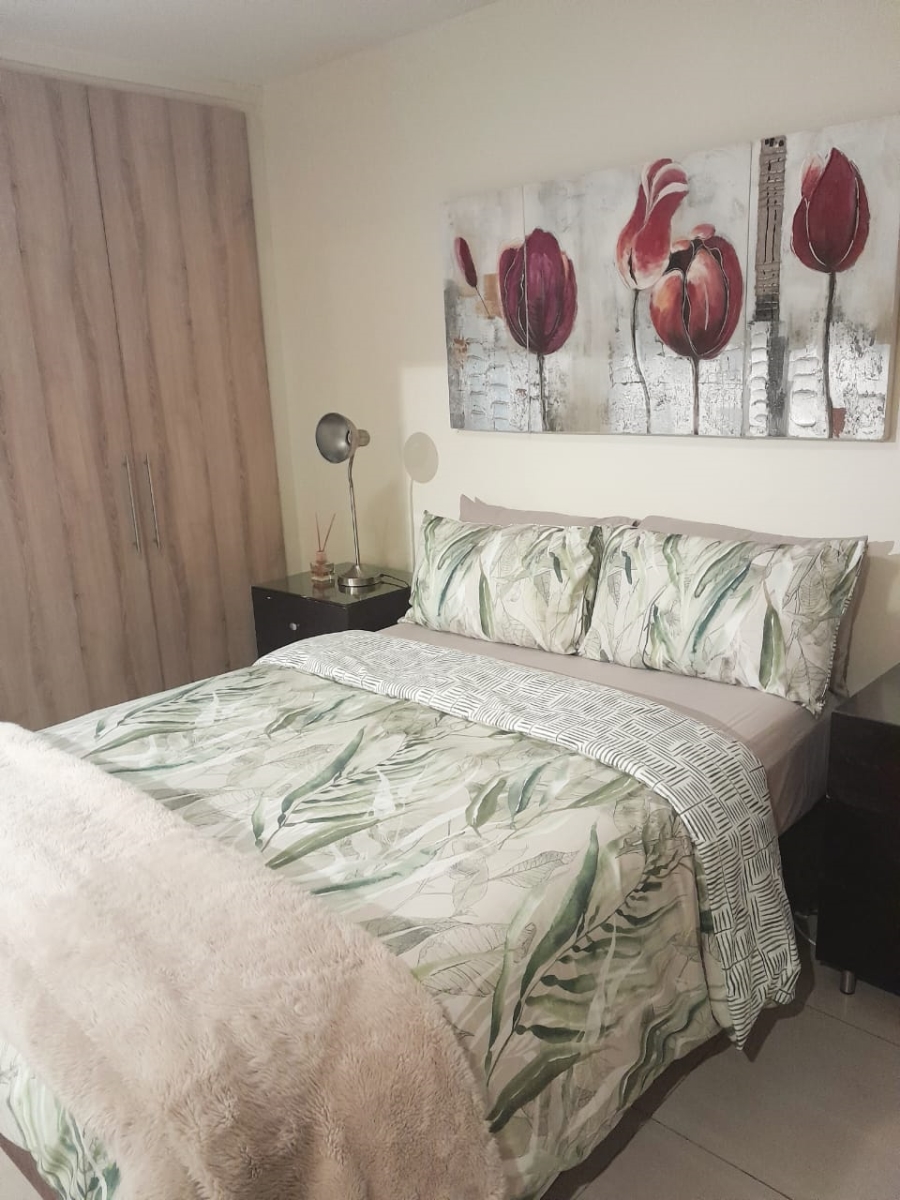 To Let 1 Bedroom Property for Rent in Sandown Gauteng