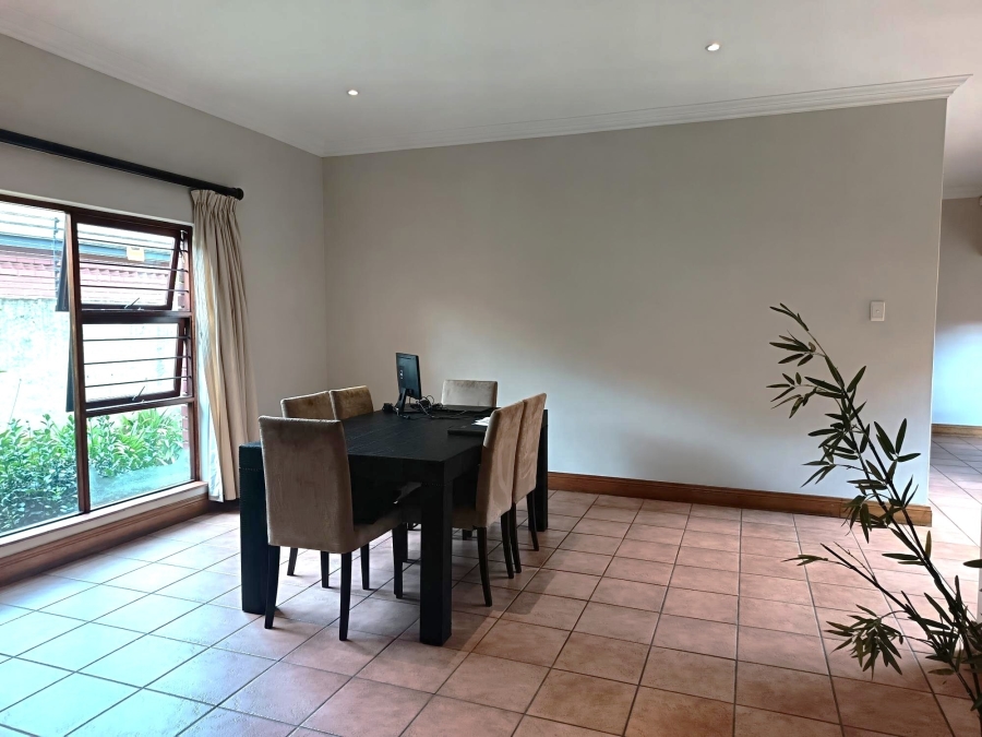 To Let 5 Bedroom Property for Rent in Bryanston Gauteng