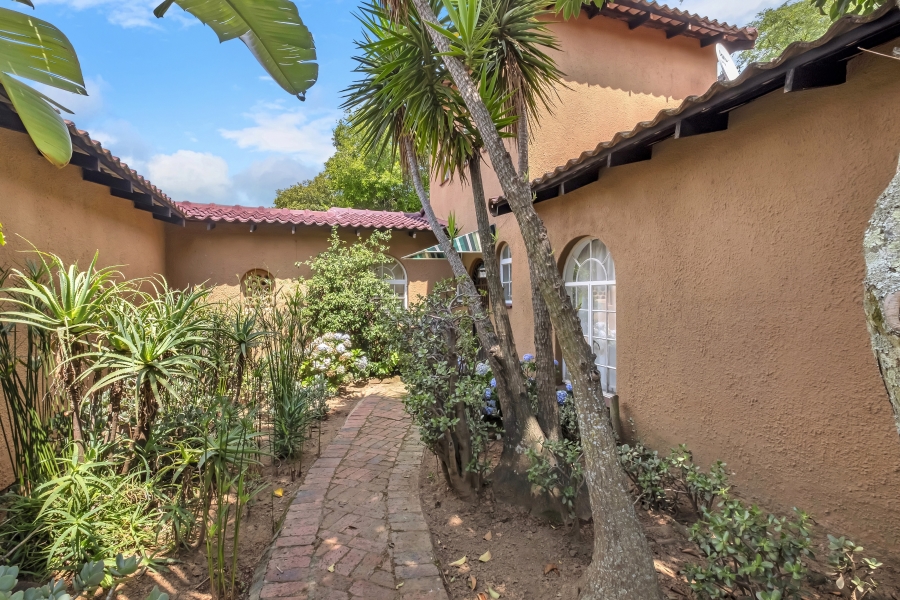 4 Bedroom Property for Sale in Morningside Manor Gauteng