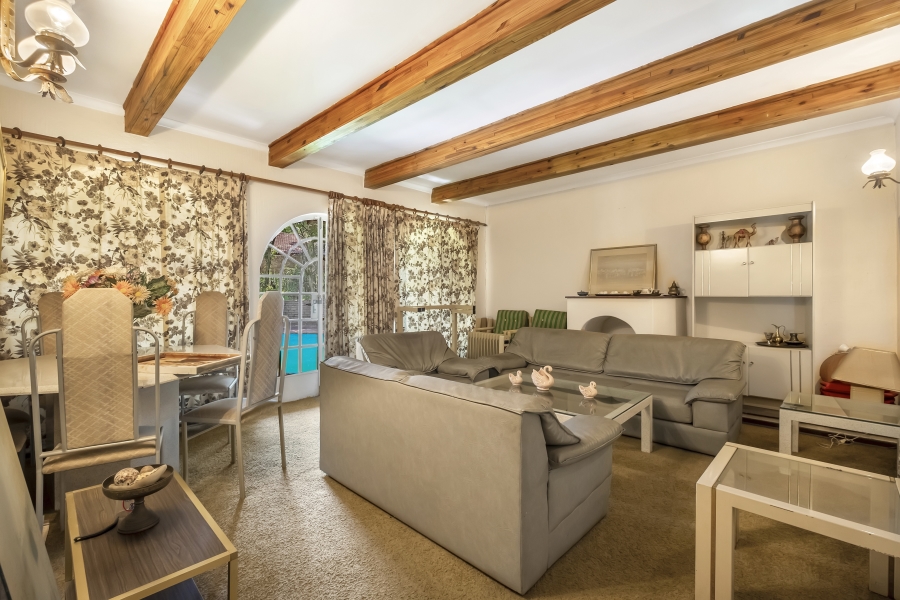 4 Bedroom Property for Sale in Morningside Manor Gauteng