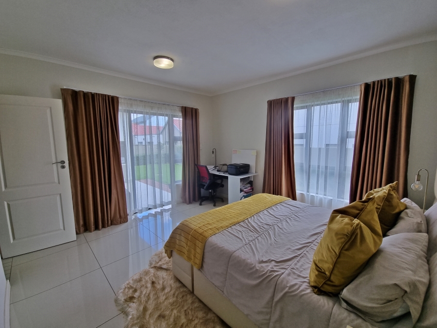 3 Bedroom Property for Sale in Golden Fields Estate Gauteng