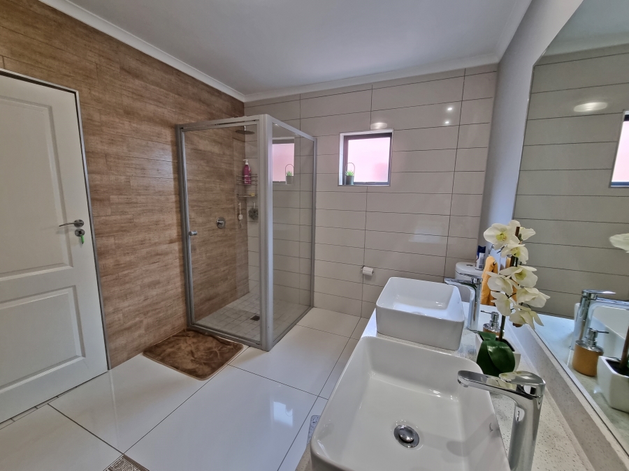 3 Bedroom Property for Sale in Golden Fields Estate Gauteng
