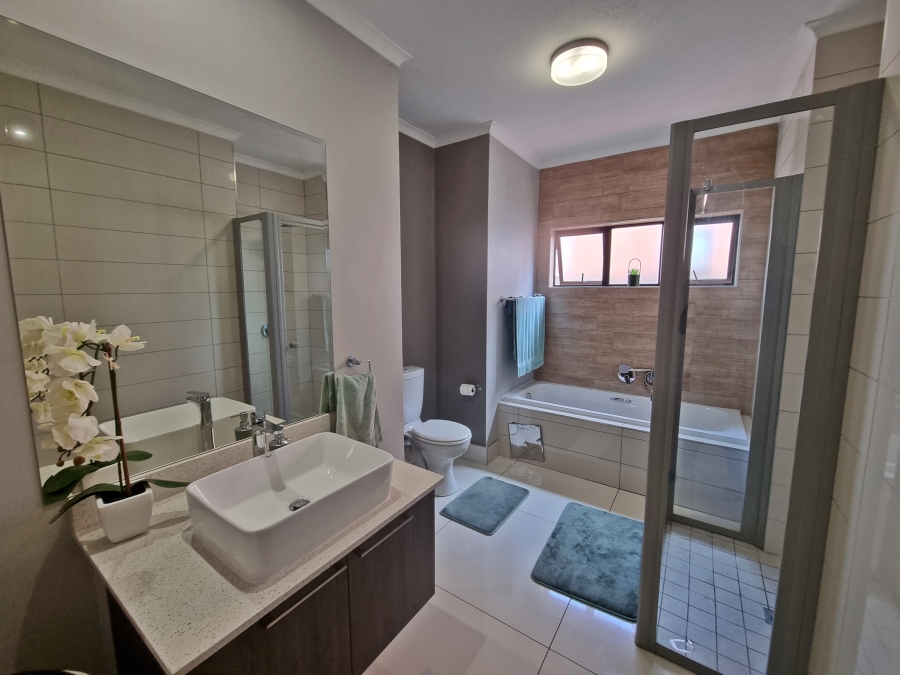 3 Bedroom Property for Sale in Golden Fields Estate Gauteng