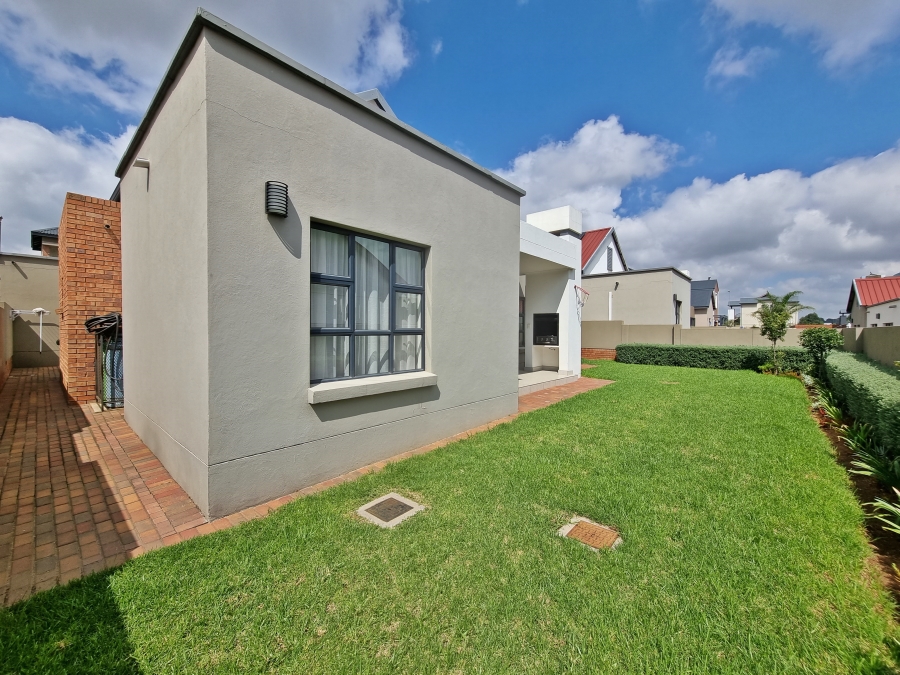 3 Bedroom Property for Sale in Golden Fields Estate Gauteng