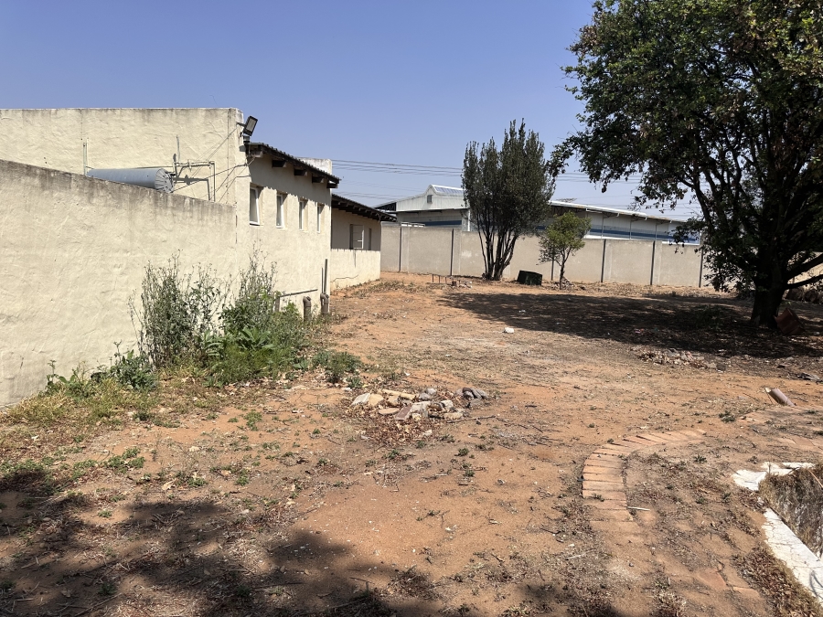 0 Bedroom Property for Sale in Buccleuch Gauteng