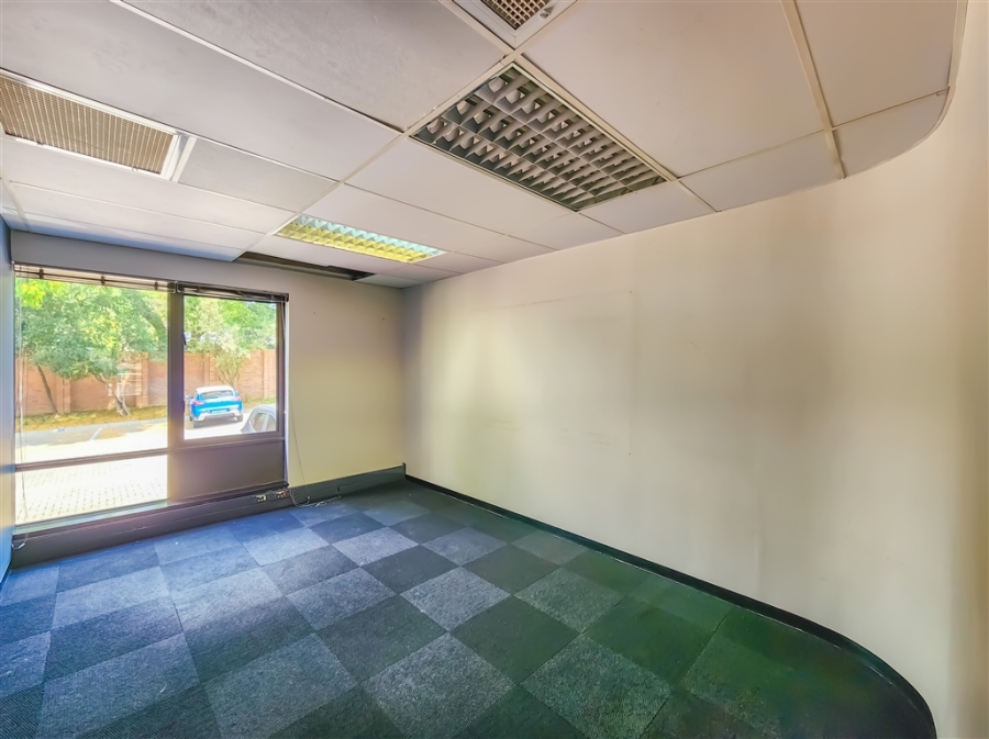 To Let commercial Property for Rent in Fourways Gauteng
