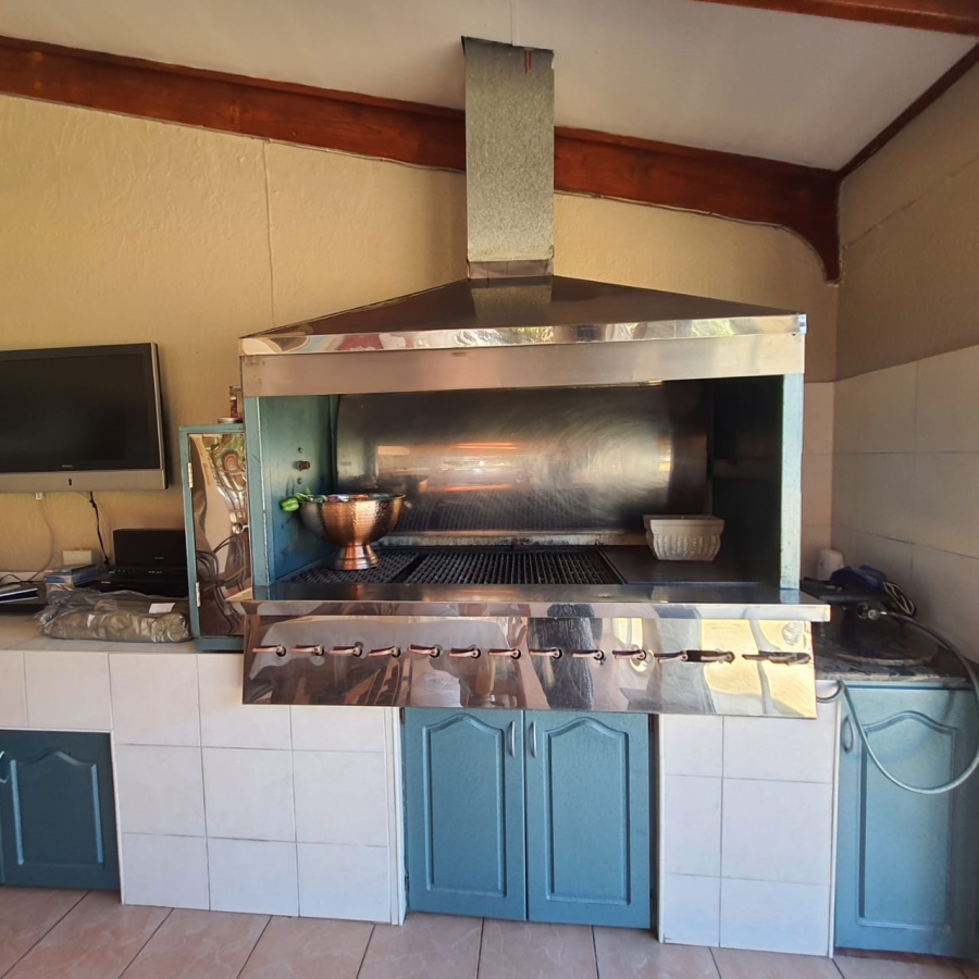 5 Bedroom Property for Sale in Dalpark Gauteng