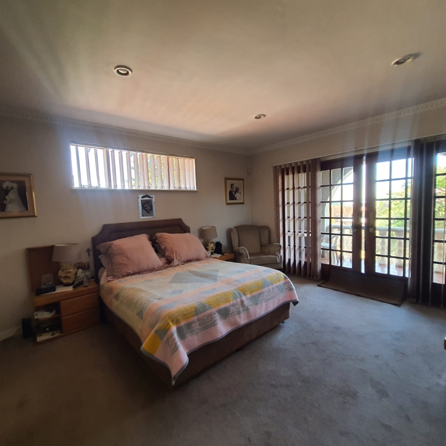 5 Bedroom Property for Sale in Dalpark Gauteng