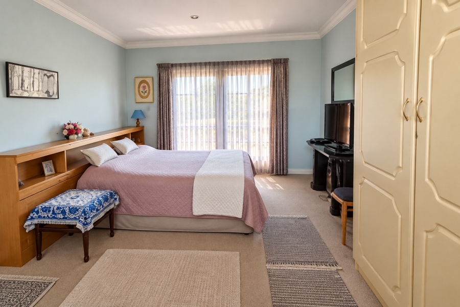 5 Bedroom Property for Sale in Dalpark Gauteng