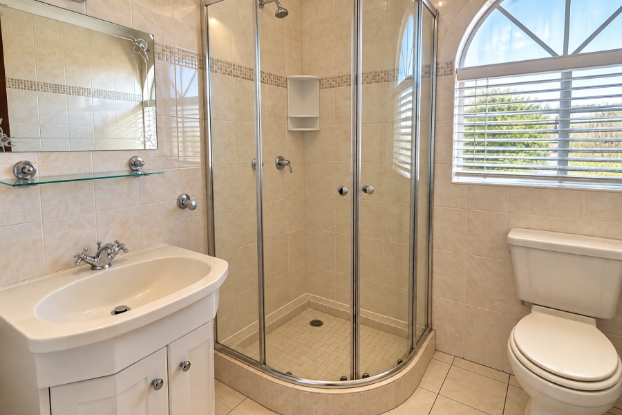 5 Bedroom Property for Sale in Dalpark Gauteng