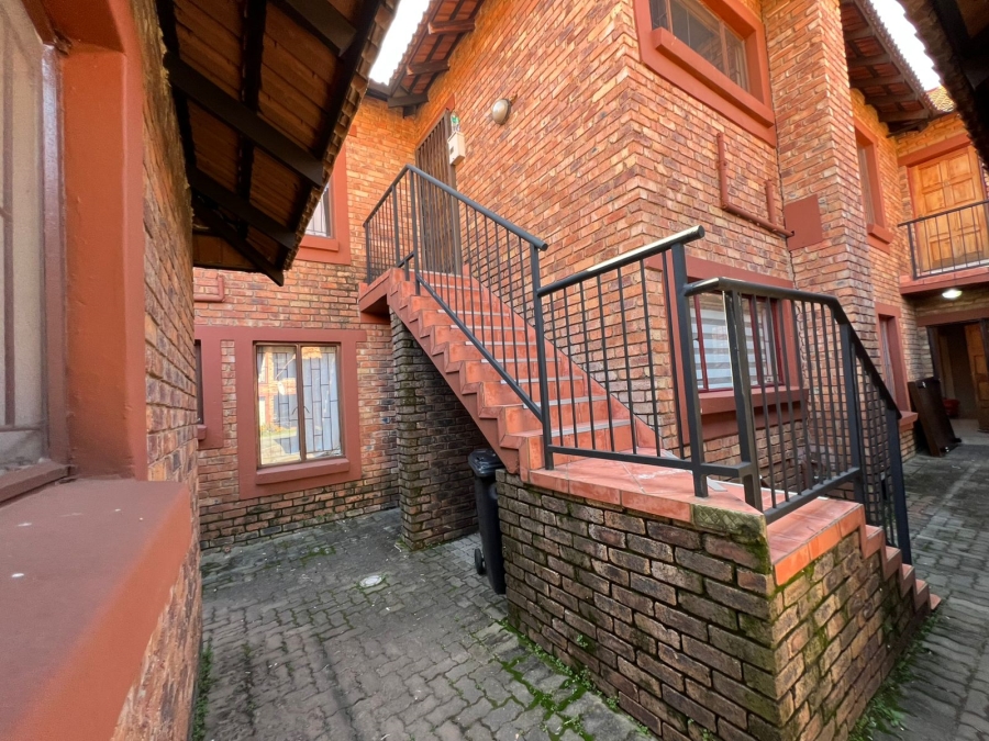 To Let 2 Bedroom Property for Rent in Edleen Gauteng