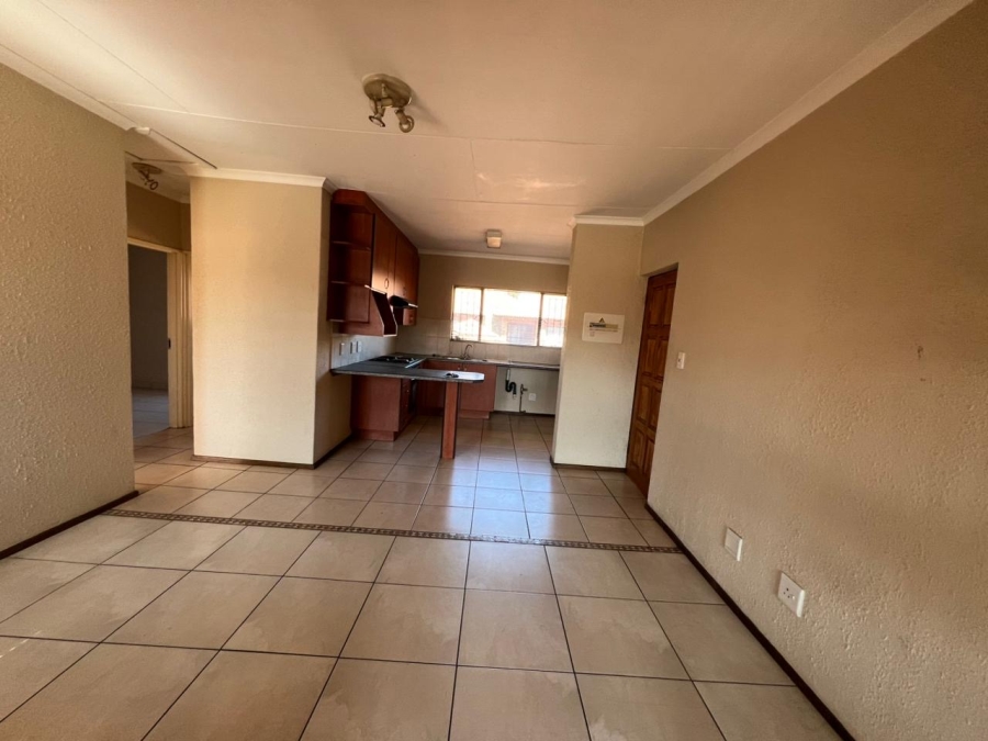 To Let 2 Bedroom Property for Rent in Edleen Gauteng